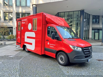 Sparkasse Leipzig mit neuer Fahrbarer Filiale unterwegs