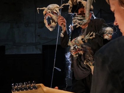 Uraufführung DIE BLUMEN DES BÖSEN im Westflügel Leipzig