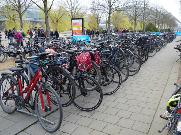 Bewachte und kostenfreie Parkplätze für Fahrräder auf der Leipziger Messe, Foto: Klengel&Team