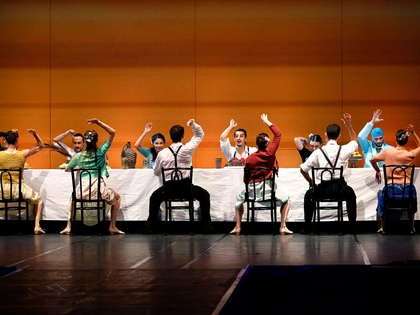 Premiere von »Zorbas / Balkanfeuer« im Leipziger Westbad