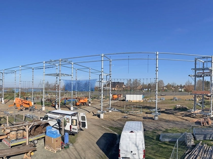 Die Stützen stehen: Neuer Kletterpark Markkleeberg nimmt Kontur an