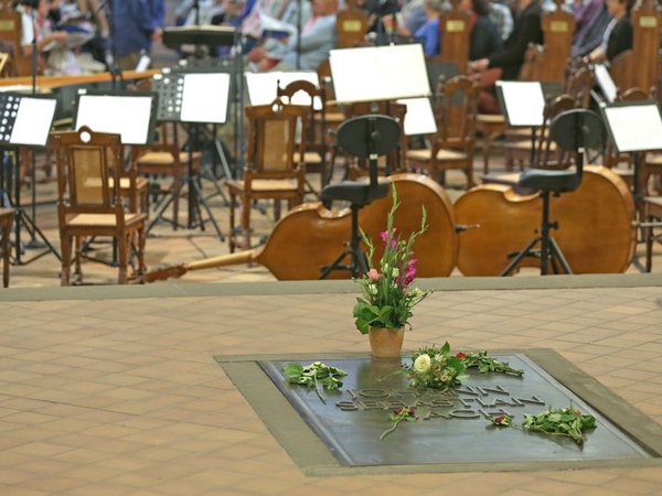 Bach-Grab in der Leipziger Thomaskirche, Foto: Gert Mothes