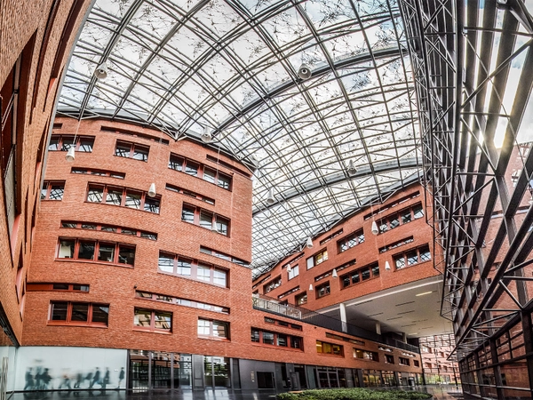BioCity Campus Leipzig: Atrium, Foto: LGH Service GmbH