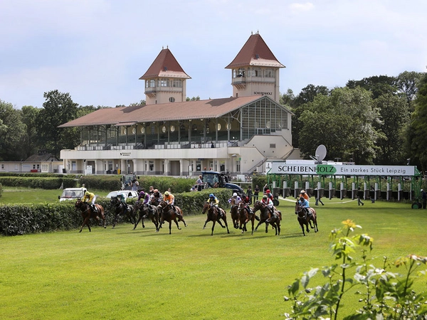 Renntag im Scheibenholz: Am 5. Juni 2021 startet das Scheibenholz in die Galoppsaison 2021. Foto: Scheibenholz / Pixapool