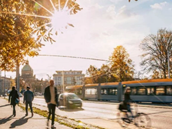 Titelbild Infobroschüre Mobilitaetsstrategie, Stadt Leipzig