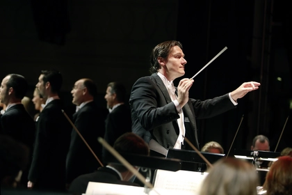 Deutsche Erstaufführung bei Spielzeiteröffnung der MuKo Leipzig