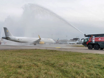 Leipzig - Paris Nonstop: Erstflug von Vueling landet am Flughafen Leipzig/Halle