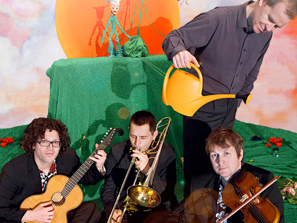 Die Strottern & Christoph Bochdansky: Die Blumengeschichte, Foto: Bochdansky