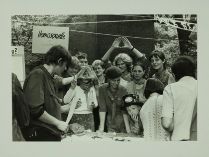 Kampfgeist, Kreativität und Kontaktanzeigen. Lesbisches Leben in der DDR