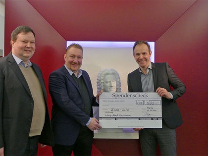 333 Bäume zur Ehrung verstorbener Kuratoren der Stiftung König-Albert Gymnasium Leipzig