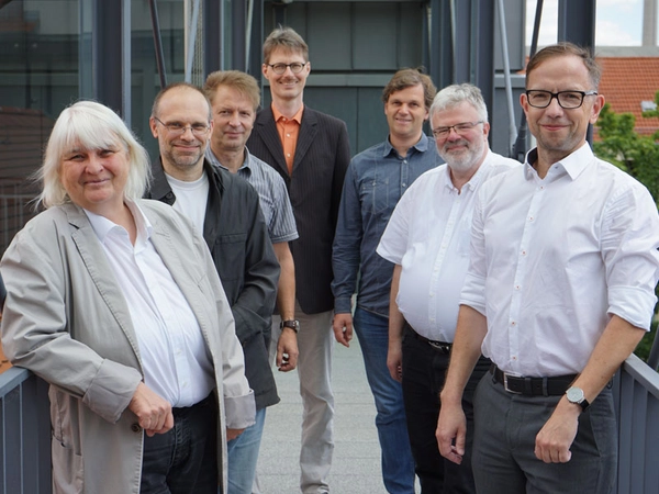 Sieben der neun Gründungsmitglieder, Foto: HTWK Leipzig