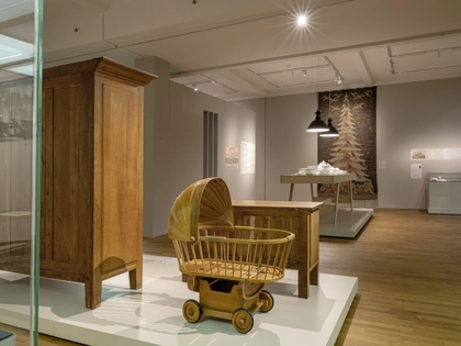 Finale der Ausstellung FORMEN DER ANPASSUNG im Grassimuseum Leipzig