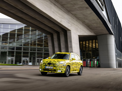 BMW Group Werk Leipzig bereitet Produktion des vollelektrischen MINI Countryman vor