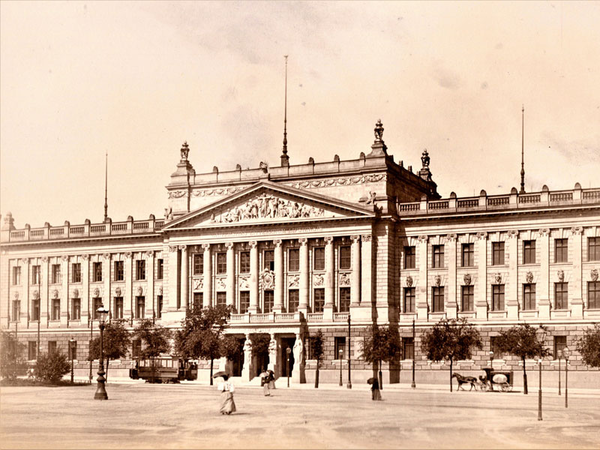 Julius Berndt, Das Augusteum, Leipzig, 1897