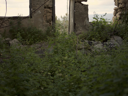 „Der Rhein fließt ins Mittelmeer“ von Offer Avnon eröffnet DOK Leipzig 2021