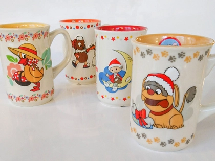 Moppi ziert Kindertasse des Leipziger Weihnachtsmarktes 2019
