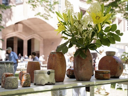 Keramikmarkt in den Innenhöfen des Grassimuseums Leipzig