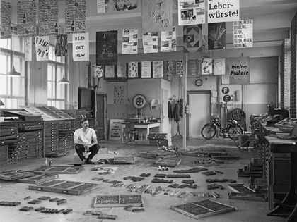 Ausstellung „Dafi Kühne: Buchdruckplakate?“ im Museum für Druckkunst Leipzig