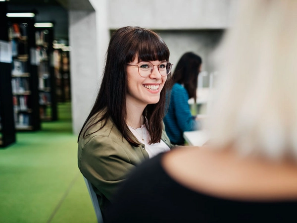 Die HTWK Leipzig ist systemakkreditiert, das heißt, sie darf ihre Studiengänge eigenverantwortlich akkreditieren. Foto: feinesbild.de / HTWK Leipzig