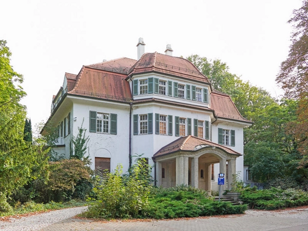 Wichmann Villa im Robert Koch Park, Foto: Dave Tarassow