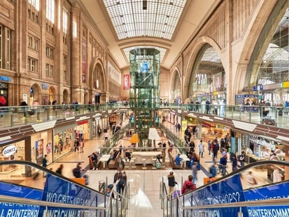 Bach-Familie wächst weiter: Drei neue Kunstfiguren für die Promenaden Hauptbahnhof Leipzig
