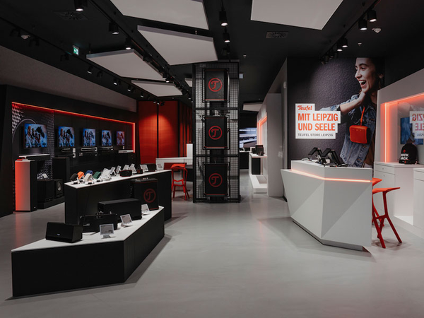 Mit Leipzig und Seele Teufel eroeffnet Store in Leipzig, Foto: Lautsprecher Teufel