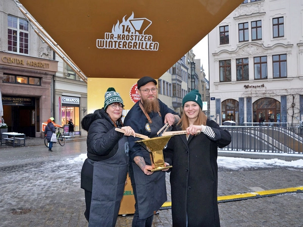 14. Ur-Krostitzer Wintergrillen 2024 auf dem Leipziger Marktplatz, Foto: Elli Flint
