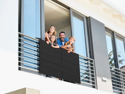 Beratung im Umweltinformationszentrum Leipzig zu Mini-Solaranlagen auf Balkon oder Terrasse