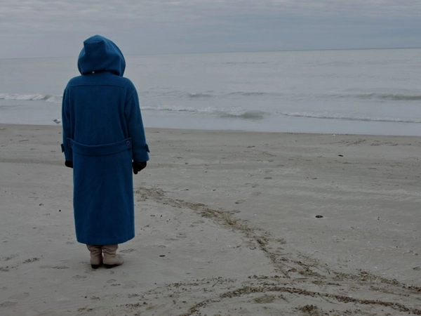 The Dependents (Regie: Sofía Brockenshire), DOK Leipzig: Internationaler Wettbewerb