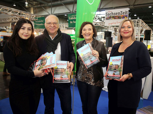 Hansjörg Falz (MERIAN Chefredakteur) präsentierte auf der Touristik & Caravaning gemeinsam mit Yoana Koleva, Marit Schulz und Tanja Pohl von der Leipzig Tourismus und Marketing GmbH den neuen MERIAN scout Leipzig, Foto: Andreas Schmidt