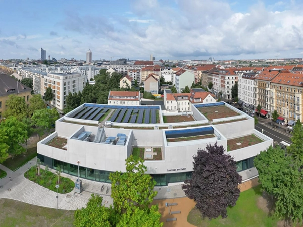 Das neue Sportbad am Rabet auf dem Otto-Runki-Platz öffnet am 11. August 2025 pünktlich zum Schulstart. Foto: Leipziger Gruppe