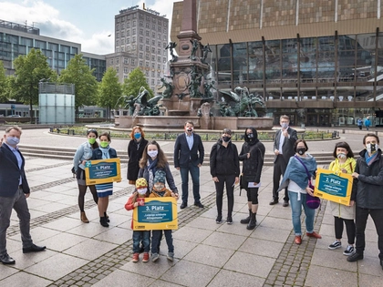 Konsum Leipzig und Verkehrsbetriebe prämieren schönste Alltagsmaske