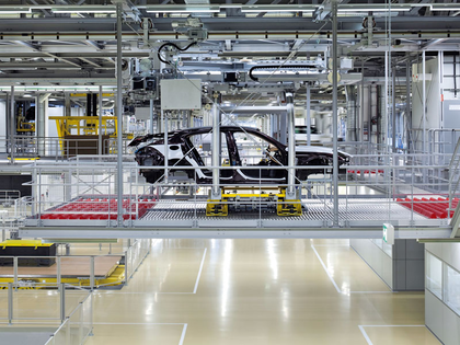 Porsche Leipzig sucht zahlreiche neue Mitarbeiter Porsche Leipzig sucht zahlreiche neue Mitarbeiter