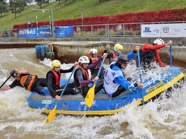 SportOberschule Leipzig gewinnt 12. MITGAS Schüler-Rafting, Foto: Kanupark Markkleeberg