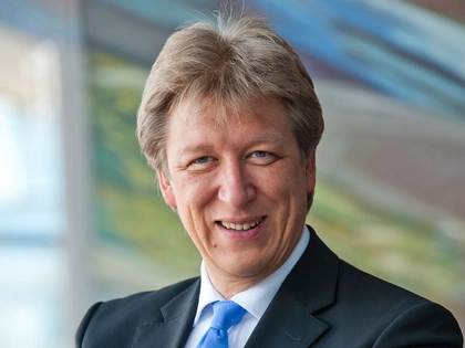 Leipziger Gewandhausdirektor soll bis 2028 bleiben