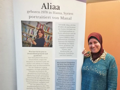 Zum Internationalen Frauentag 2022: Neue Fotoausstellung in der unteren Wandelhalle des Neuen Rathauses in Leipzig