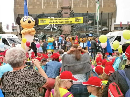 Aktionstag "Sicherer Schulweg" 2023 auf dem Leipziger Augustusplatz