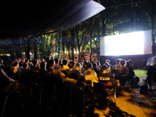 2cl Sommerkino im Conne Island, Foto: Cinematheque Leipzig