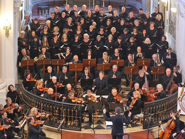 BachChor Leipzig an der Nikolaikirche, Foto: Foto Gert Mothes BachChor Leipzig an der Nikolaikirche, Foto: Foto Gert Mothes