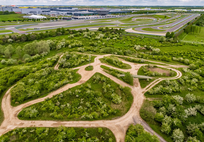 Engagement rund um den „Earth Day“ im Porsche-Werk in Leipzig Engagement rund um den „Earth Day“ im Porsche-Werk in Leipzig
