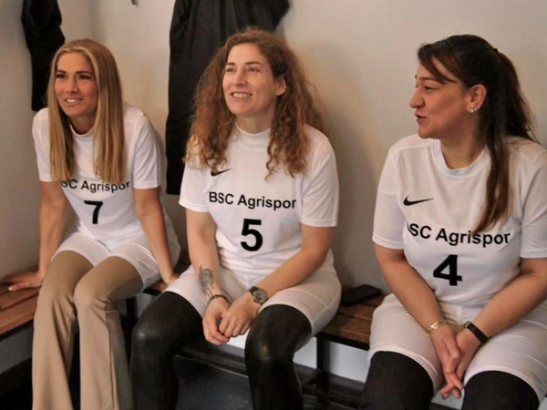 DOK Leipzig 2024: Spielerinnen, Regie: Aysun Bademsoy