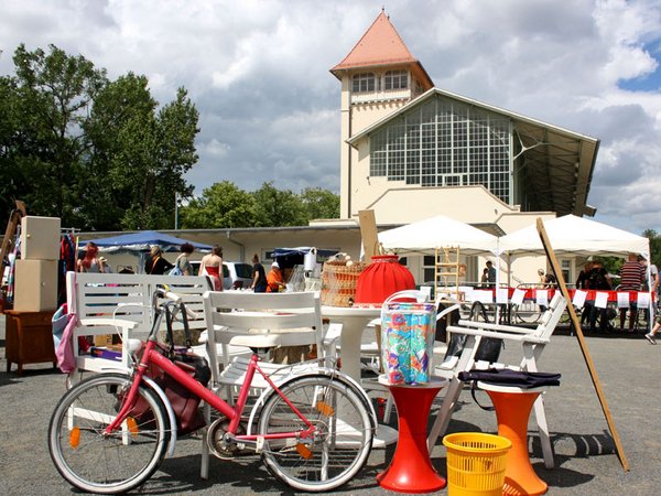 Antik, Trödel und Kreativmarkt auf dem Gelände der Galopprennbahn Scheibenholz, Foto: Scheibenholz GmbH 