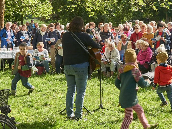 Bürgersingen im Johannapark, Foto: Bürgerstiftung Leipzig