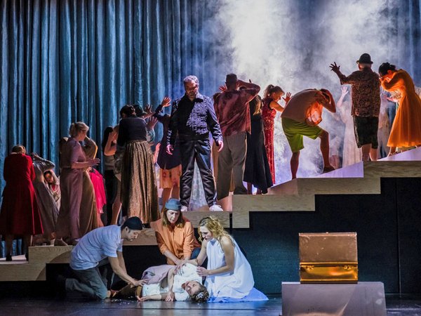 Aufführung von "Undine" in der Oper Leipzig, Foto: Kirsten Nijhof