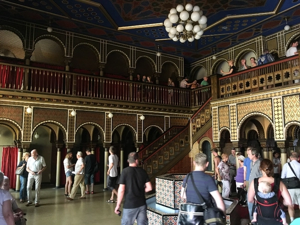 Orientalische Sauna-Ruheräume