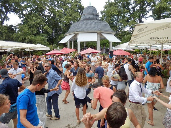 Baileo Salsasommer am Musikpavillon, Foto: Baileo