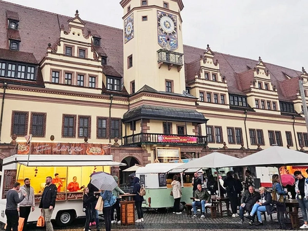 Abendmarkt vor dem Alten Rathaus, Foto: Stadt Leipzig / AG