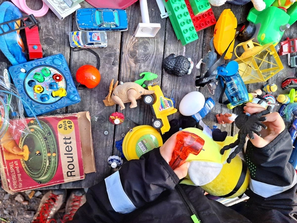 Dekonstruktionscafe: Material, Foto: KINDERVEREINIGUNG Leipzig e.V.