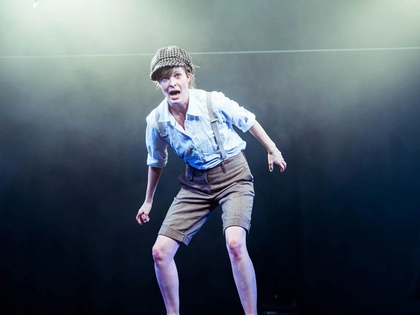 Weihnachtsstück “Oliver Twist” der Cammerspiele Leipzig kehrt für drei Termine auf den Spielplan zurück Weihnachtsstück “Oliver Twist” der Cammerspiele Leipzig kehrt für drei Termine auf den Spielplan zurück