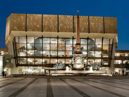Sommerfestival des Leipziger Gewandhausorchesters bietet zwölf attraktive Konzertprogramme Sommerfestival des Leipziger Gewandhausorchesters bietet zwölf attraktive Konzertprogramme